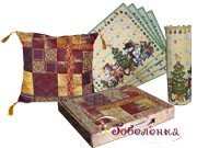 Набор новогодний скатерть Позолота с люрексом 150х160 см + чехол Позолота 38х38 + Манжет на бутылку 30х37 см и комплект салфеток (4 шт.) Счастливое Рождество 30х37 +/-2 см Набор новогодний скатерть Позолота с люрексом 150х160 см + чехол Позолота 38х38 + Манжет на бутылку 30х37 см и комплект салфеток (4 шт.) Счастливое Рождество 30х37 +/-2 см