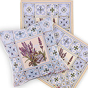 Набор подарочный Лаванда М гобелен: Наволочка декоративная на молнии 38х38 см(+/-2 см) + 2 салфетки 38х38 см(+/-2 см)